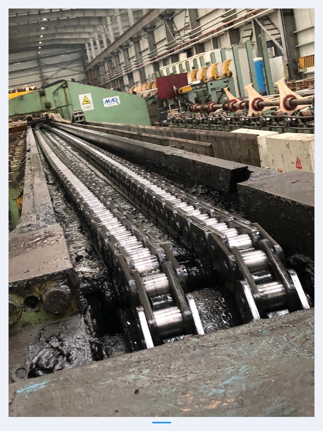 Steel pipe pulling chain, view from another angle